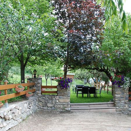 Hotel & Restaurant Le Chalvet Embrun Bagian luar foto