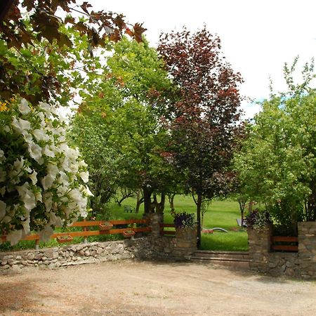 Hotel & Restaurant Le Chalvet Embrun Bagian luar foto
